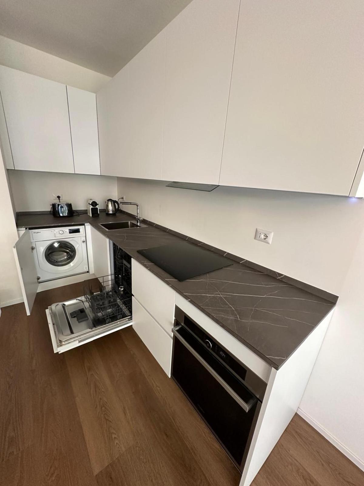 Le Barche66 Venice Apartments Mestre Luaran gambar